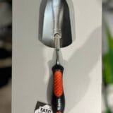 Лопатка посадкова YATO L=340 мм широка хромована ергономічна ручка